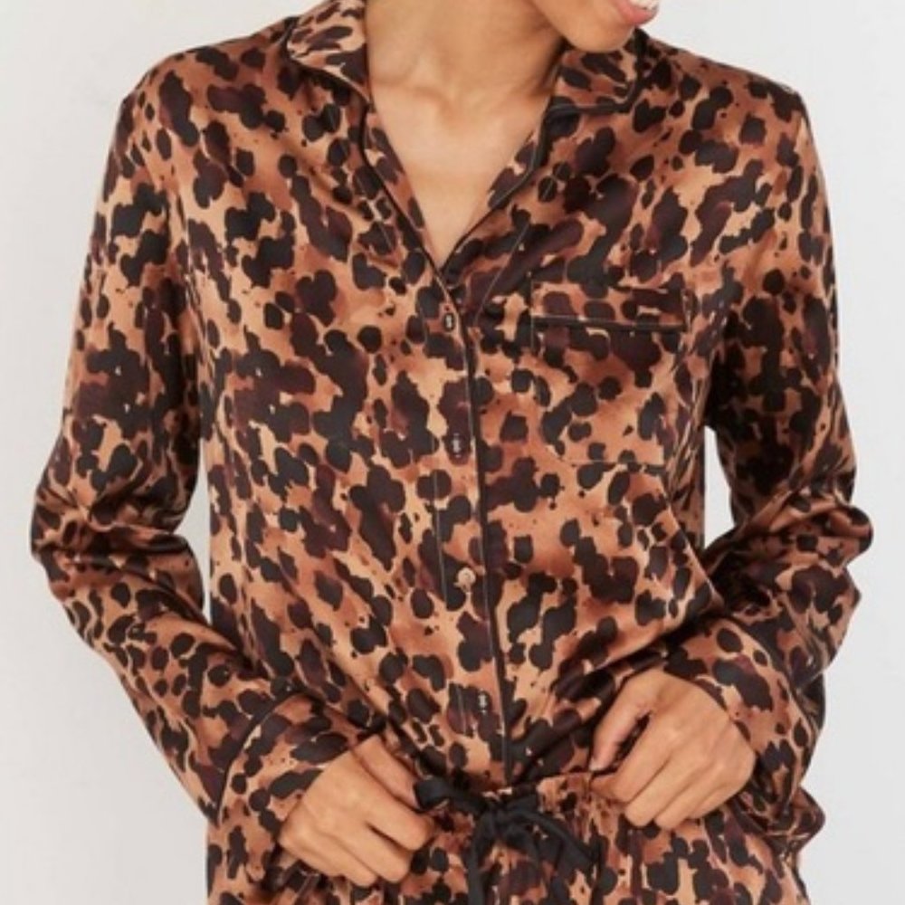 Tortoise Print Long Sleeve Pajama Shirt